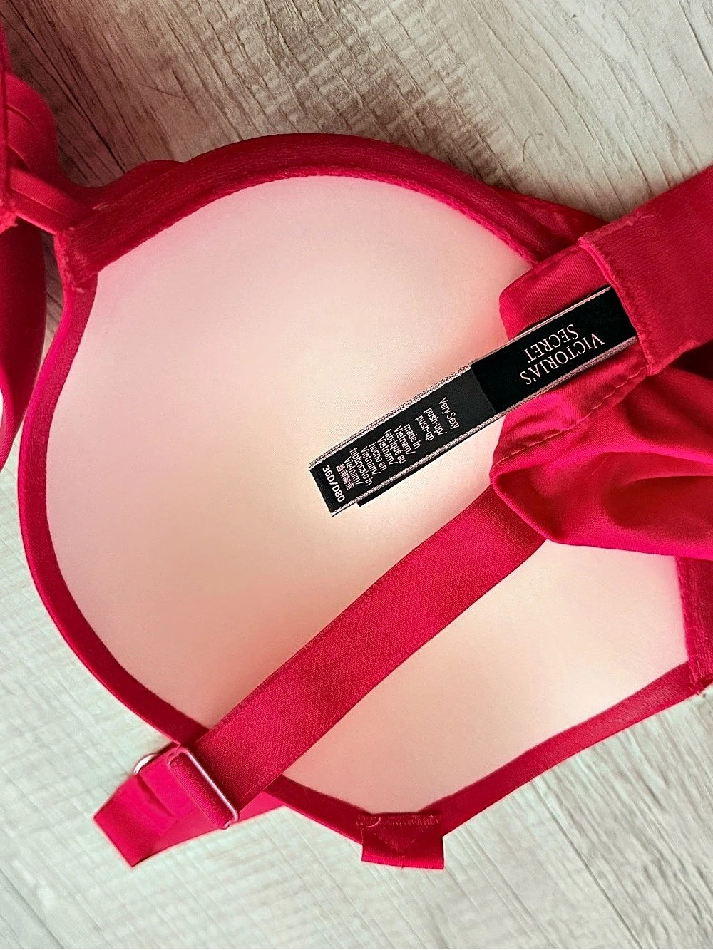 Victoria's Secret Very Sexy Shine Strap Push-Up Bra Pink 36D - Picture 2 of 5